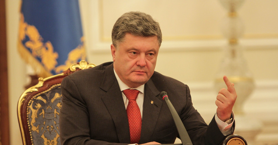 Порошенко на СНБО: примем новый  закон о Донбассе и переназначим выборы 