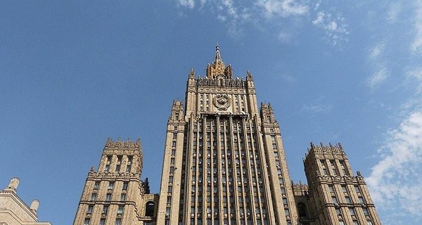 В МИД России раскритиковали возможные поставки оружия из США в Украину