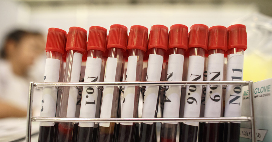 Неизвестные украли образцы крови пациентов, зараженных Эболой