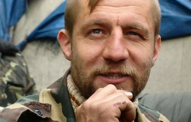 Козак Гаврилюк опоздал в Раду: Пока на автобусе, на метро, пешком – вот и догреб