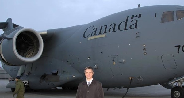 Канада отправила в Украину самолет с военной помощью