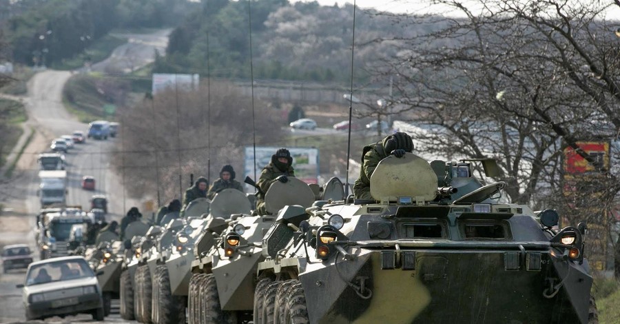 СНБО: Из России в Украину возвращаются переселенцы и перебрасывается тяжелое вооружение