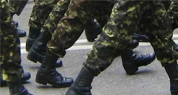 Четверо военных отданы под суд за отказ ехать на АТО