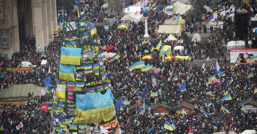 Годовщина Евромайдана: Майдан, рожденный соцсетями