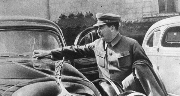 Тайная поездка генсека: Сталин мог погибнуть в ДТП в Крыму 