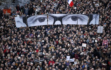 МВД Франции:  Марш единства стал крупнейшей демонстрацией за всю историю страны