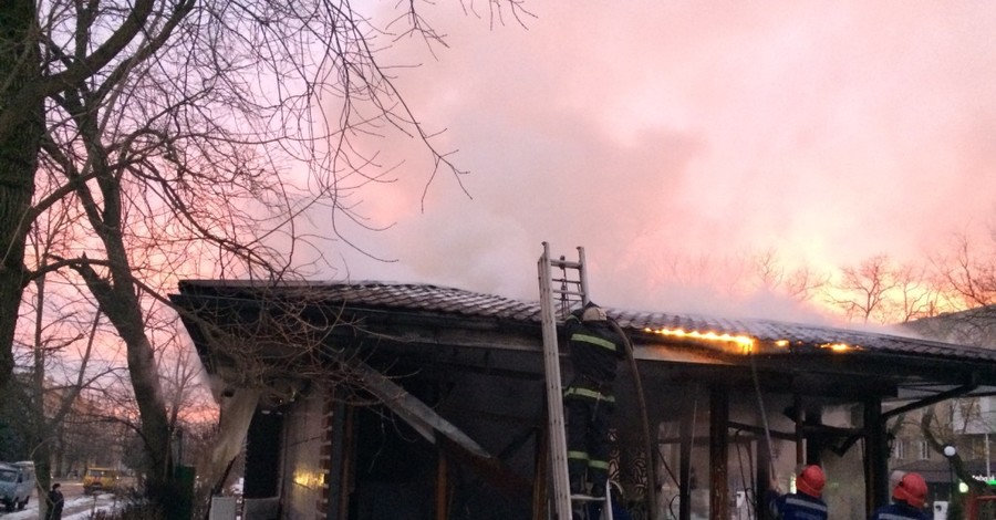 Взрыв в Измаиле: обожженный повар спасал официанток от огня