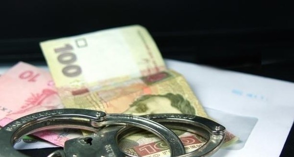 Следователи Антикоррупционного бюро будут получать до 25 тысяч гривен