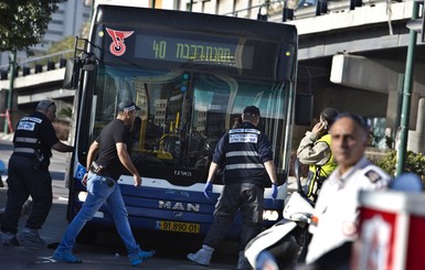 В Тель-Авиве палестинец устроил в автобусе поножовщину