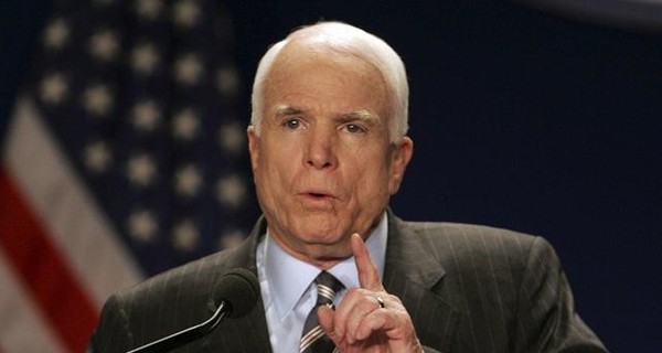 Сенатор Маккейн призвал Обаму дать Украине оружие
