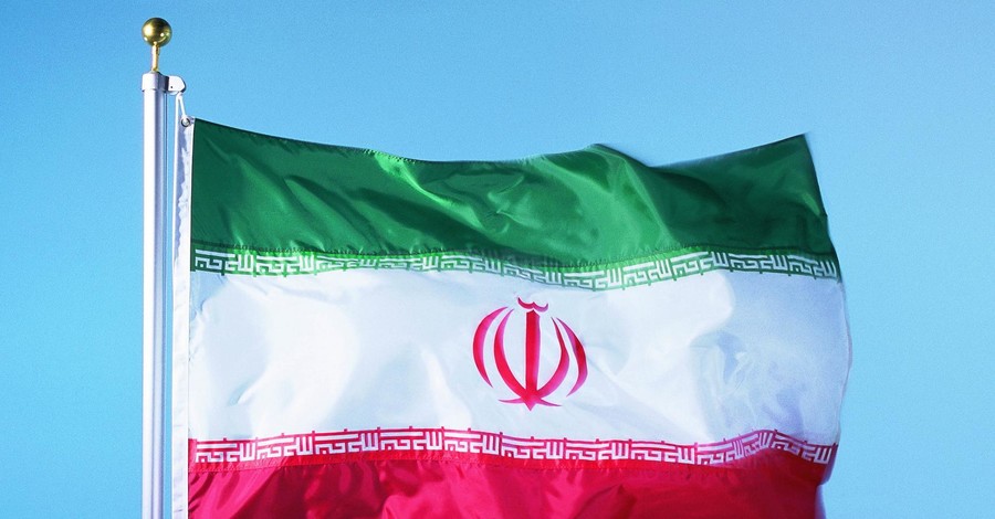Иран отказался от использования доллара