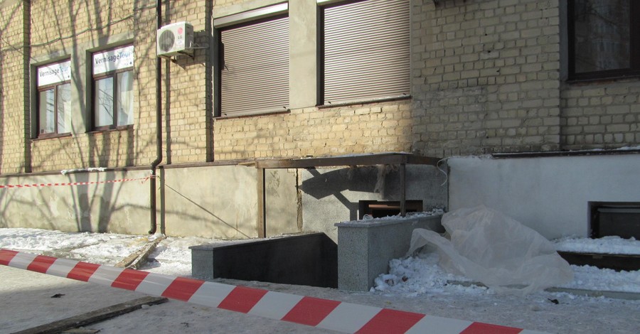 Охранник взорванного офисного здания в Харькове чудом спасся