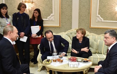Порошенко о результатах переговоров в Минске: об автономии или федерализации договоренностей нет
