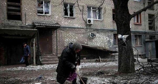 После полуночи стрельба в Донецке затихла