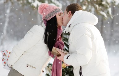 Ученые: Поцелуи в холода не страшны