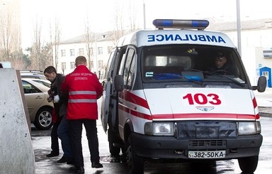 В Киеве с 25-го этажа упал школьник