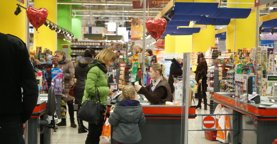 Сотрудники киевских супермаркетов: 