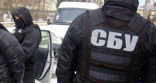 Вместе с российскими журналистами СБУ задержала украинского оператора, работающего на РФ