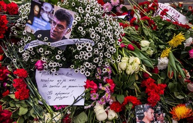 СМИ: Убийцей Немцова был мужчина с темными волосами и короткой стрижкой