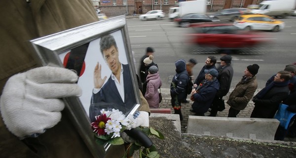 СМИ: В Чечне на гранате подорвался мужчина, подозреваемый в убийстве Немцова