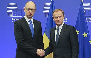 Яценюк с Туском в Брюсселе обговорил размещение миротворцев в Донбассе