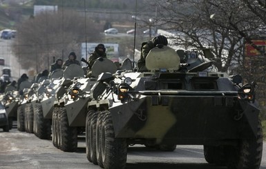 Соцсети: В Луганск зашли 19 танков и 4 БТР