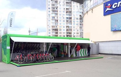 В Киеве откроют бесплатную парковку для велосипедистов