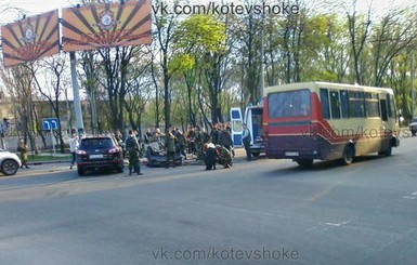 СМИ: В центре Донецка пьяный 