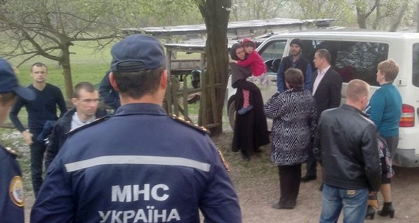 На Тернопольщине 5-летняя девочка потерялась в лесу, пока ее родители сажали картошку 