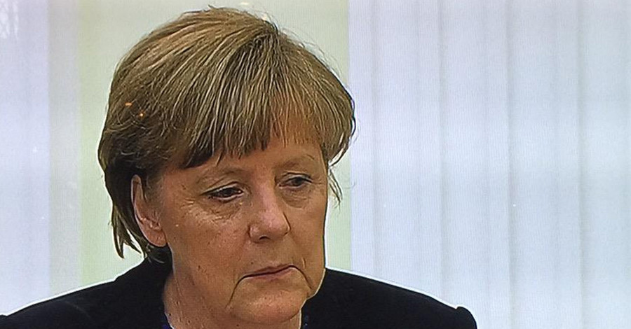 СМИ: 13 мая Меркель встретится с Порошенко