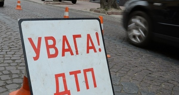 В Луганской области мотоциклист сбил 6-летнюю девочку