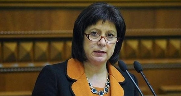 Яресько: Закон о моратории на выплату внешних долгов не означает дефолта Украины