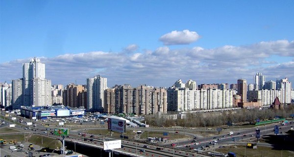 Киевсовет запретил строить на Осокорках