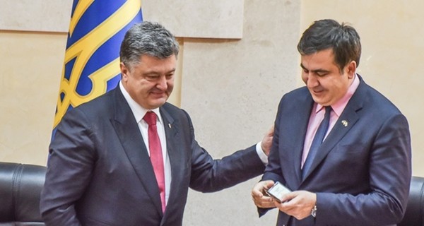 Порошенко поблагодарил Саакашвили за первые шаги на посту губернатора