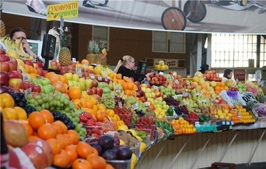 В Киев привезут недорогие овощи и фрукты