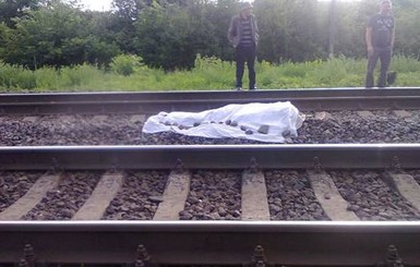 В Хмельницкой области военный выбросился из поезда на ходу