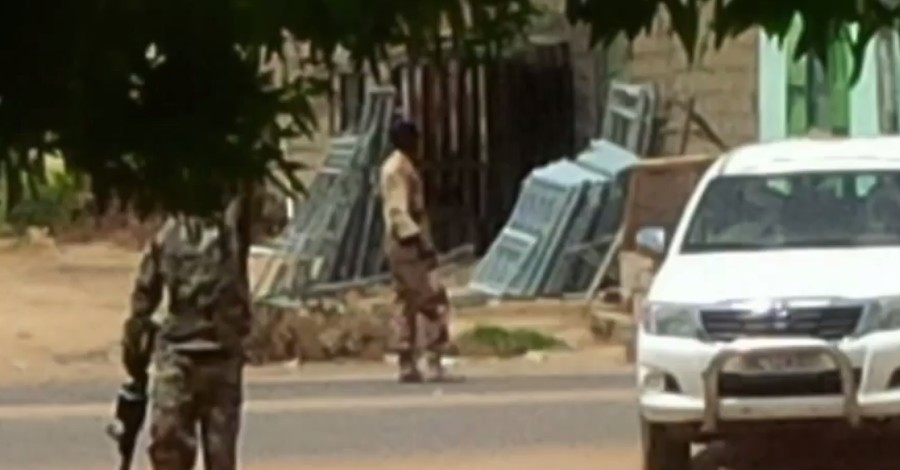 Двое террористов-смертников атаковали столицу Чада