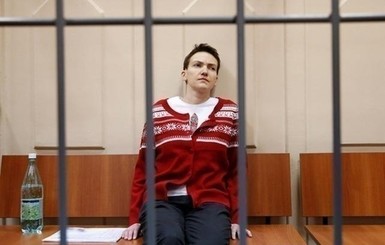 Российские следователи требуют посадить Савченко на 25 лет