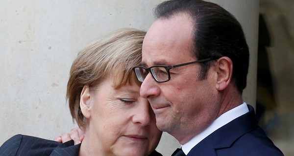 Меркель и Олланд обсудили децентрализацию с Гройсманом