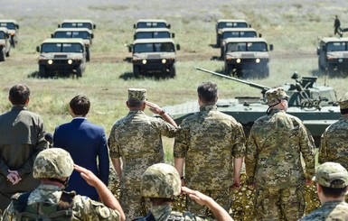 Украина усиливает оборону Мариуполя с помощью морской пехоты