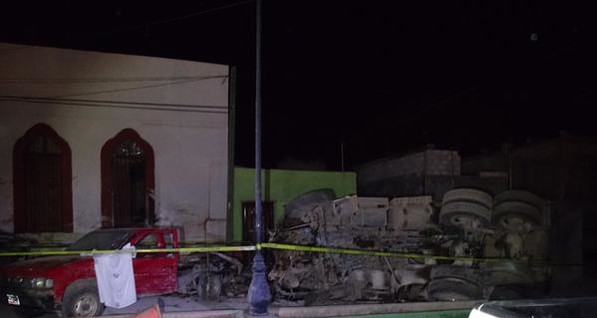 В Мексике грузовик сбил насмерть 19 паломников 