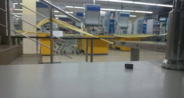 Раненый в супермаркете Харькова мужчина умер в больнице