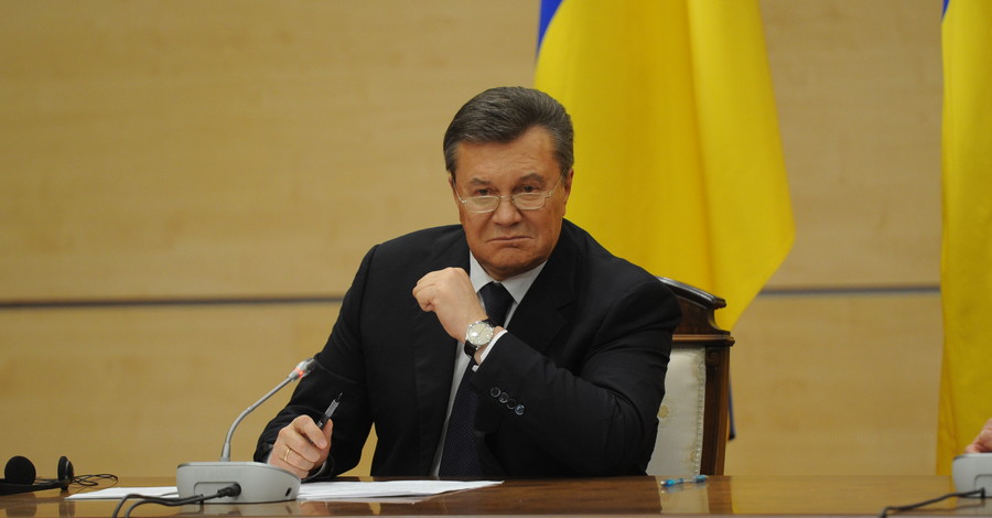 Адвокат экс-президента: Янукович пригласил следователя ГПУ к себе в Ростов