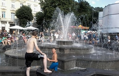 Даешь погодный рекорд: так жарко в Киеве не было 60 лет!