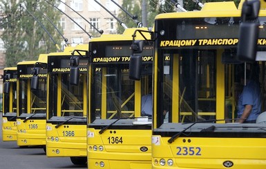 Водителей киевских троллейбусов будет учить пилот 