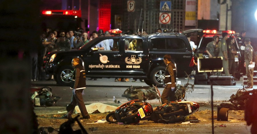 Взрыв в центре Бангкока: число жертв увеличилось до 27-ми