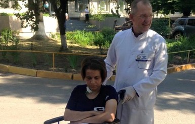 Раненая медсестра Ирина 