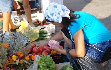 В Киеве снова торгуют дешевыми продуктами