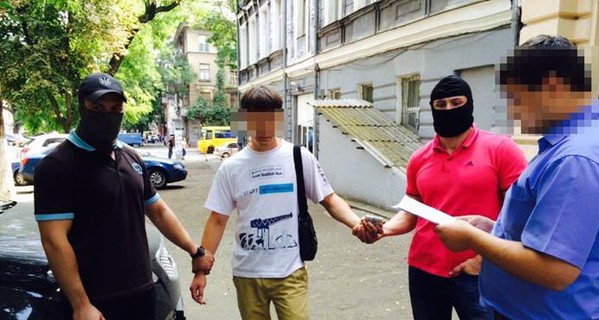 В Одесской области СБУ поймала еще одного своего сотрудника на взятке