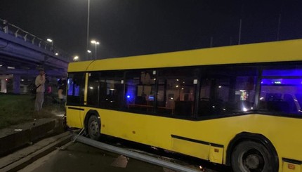 ДТП с автобусом в Киеве